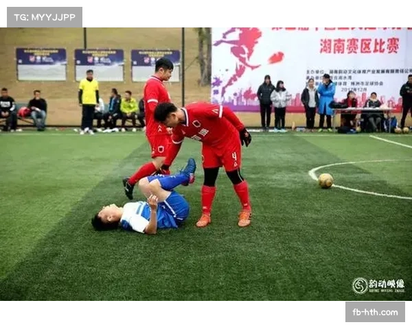 达喀尔青年足球节开幕，全球数百支青少年球队参与